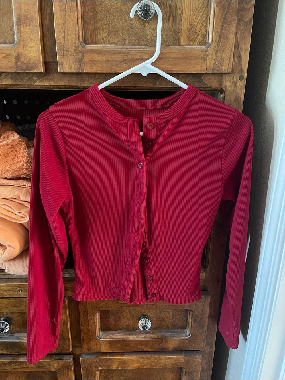 Ribbed Button-Front Crop Top in Deep Red